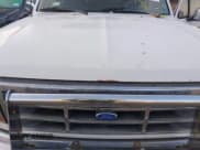 ✅ 1992 Ford F-150 • VIN: 1FTEX15N7NKB55278 • Lot: 41787804. Wystawiony na IAAI z przebiegiem Nie podano. Bezpłatny archiwum sprzedaży aukcyjnych z USA i szczegółowy raport historii pojazdu na DreamBid. Zdjęcie 10.