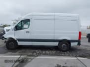 ✅ 2023 Mercedes-Benz Sprinter Cargo • VIN: W1Y40BHY8PT131592 • Лот: 42461472. Опубликован ранее на IAAI с пробегом Не указан. Бесплатный доступ к архиву аукционных продаж из США и подробный отчёт об истории автомобиля на DreamBid. Изображение 15.