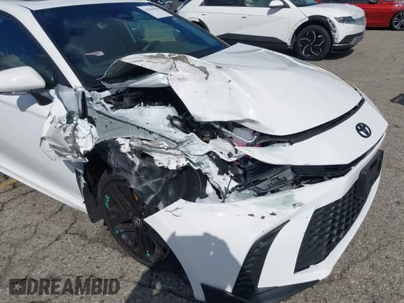 ✅ 2025 Toyota Camry LE • VIN: 4T1DAACK8SU641857 • Lot: 43459998. Listed on IAAI with Not provided. Free auction sales archive from the USA and detailed vehicle history report at DreamBid. Image 6.