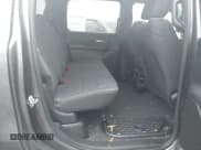 ✅ 2024 Ram 1500 Tradesman • VIN: 1C6SRFGT2RN133061 • Lot: 42240560. Wystawiony na IAAI z przebiegiem 7 131 mil. Bezpłatny archiwum sprzedaży aukcyjnych z USA i szczegółowy raport historii pojazdu na DreamBid. Zdjęcie 8.