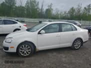 ✅ 2010 Volkswagen Jetta SE • VIN: 3VWRZ7AJ6AM144936 • Lot: 58779935. Wystawiony na Copart z przebiegiem 127 473 mil. Bezpłatny archiwum sprzedaży aukcyjnych z USA i szczegółowy raport historii pojazdu na DreamBid. Zdjęcie 1.