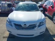 ✅ 2007 Toyota Camry • VIN: 4T1BB46K57U010198 • Lot: 43643002. Wystawiony na IAAI z przebiegiem 281 819 mil. Bezpłatny archiwum sprzedaży aukcyjnych z USA i szczegółowy raport historii pojazdu na DreamBid. Zdjęcie 12.