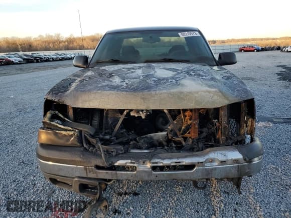 ✅ 2006 Chevrolet Silverado 1500 LS • VIN: 1GCEC19X56Z146238 • Лот: 80310973. Опубликован ранее на Copart с пробегом Не указан. Бесплатный доступ к архиву аукционных продаж из США и подробный отчёт об истории автомобиля на DreamBid. Изображение 5.