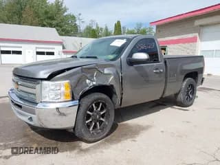 ✅ 2013 Chevrolet Silverado 1500 Work Truck • VIN: 1GCNKPE01DZ261981 • Lot: 43251237. Wystawiony na IAAI z przebiegiem 128 690 mil. Bezpłatny archiwum sprzedaży aukcyjnych z USA i szczegółowy raport historii pojazdu na DreamBid. Zdjęcie 2.