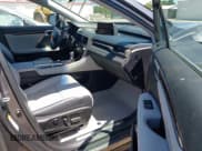 ✅ 2017 Lexus RX 350 • VIN: 2T2ZZMCA5HC048227 • Lot: 42120133. Wystawiony na IAAI z przebiegiem 67 521 mil. Bezpłatny archiwum sprzedaży aukcyjnych z USA i szczegółowy raport historii pojazdu na DreamBid. Zdjęcie 5.