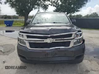 ✅ 2017 Chevrolet Suburban LS • VIN: 1GNSCGKC3HR397881 • Lot: 70394674. Wystawiony na Copart z przebiegiem 122 853 mil. Bezpłatny archiwum sprzedaży aukcyjnych z USA i szczegółowy raport historii pojazdu na DreamBid. Zdjęcie 5.
