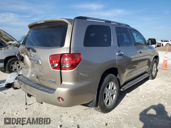 ✅ 2008 Toyota Sequoia Platinum • VIN: 5TDZY67A08S000932 • Lot: 47020145. Wystawiony na Copart z przebiegiem 156 816 mil. Bezpłatny archiwum sprzedaży aukcyjnych z USA i szczegółowy raport historii pojazdu na DreamBid. Zdjęcie 3.