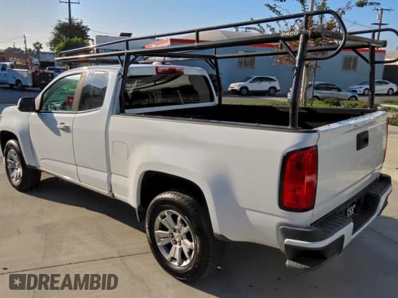 ✅ 2021 Chevrolet Colorado 2WD LT • VIN: 1GCHSCEN5M1110643 • Lot: 95501385. Wystawiony na Copart z przebiegiem 85 630 mil. Bezpłatny archiwum sprzedaży aukcyjnych z USA i szczegółowy raport historii pojazdu na DreamBid. Zdjęcie 4.