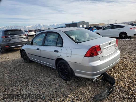 ✅ 2005 Honda Civic DX • VIN: 2HGES15105H515785 • Лот: 87956165. Опубликован ранее на Copart с пробегом 207 447 миль. Бесплатный доступ к архиву аукционных продаж из США и подробный отчёт об истории автомобиля на DreamBid. Изображение 2.
