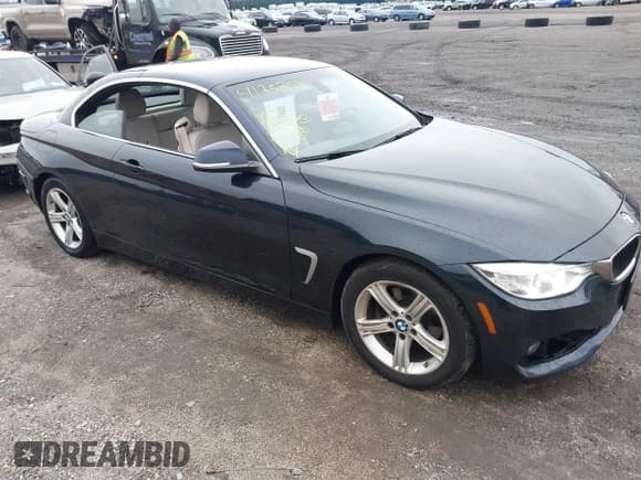 ✅ 2015 BMW 4 Series 428i • VIN: WBA3V7C55FP772912 • Lot: 41787037. Wystawiony na IAAI z przebiegiem 76 239 mil. Bezpłatny archiwum sprzedaży aukcyjnych z USA i szczegółowy raport historii pojazdu na DreamBid. Zdjęcie 1.