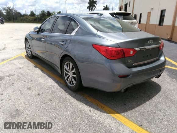 ✅ 2016 Infiniti Q50 Premium • VIN: JN1EV7AR3GM345977 • Lot: 42093709. Wystawiony na IAAI z przebiegiem 85 405 mil. Bezpłatny archiwum sprzedaży aukcyjnych z USA i szczegółowy raport historii pojazdu na DreamBid. Zdjęcie 3.