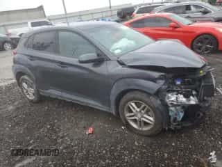 ✅ 2019 Hyundai Kona SE • VIN: KM8K1CAA0KU375182 • Lot: 56171643. Listed on Copart with 80,373 mi miles. Access the free auction sales archive from the USA and view a detailed vehicle history report at DreamBid. Image 4.