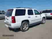 2011 Chevrolet Tahoe LTZ с VIN 1GNSKCE09BR218652, выставлен на аукционе IAAI как лот 42465658 с пробегом 199 643 миль миль и . История ставок и продаж доступна на DreamBid. Изображение 4.
