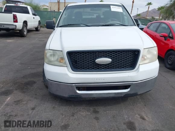✅ 2006 Ford F-150 XLT • VIN: 1FTPW12556KB24662 • Lot: 42953084. Listed on IAAI with 193,287 mi. Free auction sales archive from the USA and detailed vehicle history report at DreamBid. Image 12.