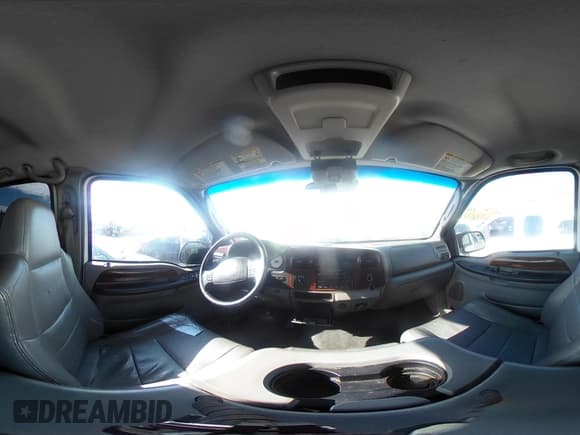 ✅ 2005 Ford F-250 XL • VIN: 1FTSW21575EB77586 • Лот: 43402516. Опубликован ранее на IAAI с пробегом 227 461 миль. Бесплатный доступ к архиву аукционных продаж из США и подробный отчёт об истории автомобиля на DreamBid. Изображение 18.