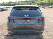 ✅ 2022 Hyundai Tucson Blue • VIN: KM8JBCA18NU075192 • Lot: 42958168. Wystawiony na IAAI z przebiegiem 35 149 mil. Bezpłatny archiwum sprzedaży aukcyjnych z USA i szczegółowy raport historii pojazdu na DreamBid. Zdjęcie 16.