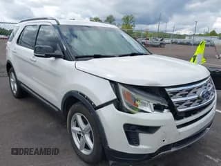 ✅ 2018 Ford Explorer XLT • VIN: 1FM5K7D86JGA11971 • Lot: 43375430. Wystawiony na IAAI z przebiegiem 121 693 mil. Bezpłatny archiwum sprzedaży aukcyjnych z USA i szczegółowy raport historii pojazdu na DreamBid. Zdjęcie 1.