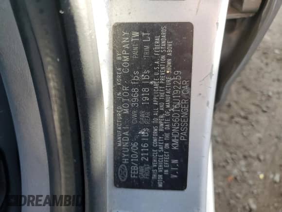 2006 Hyundai Elantra GLS z VIN KMHDN56D16U192259, wystawiony jako Copart lot #80632784 z przebiegiem 139 359 mil mil oraz Szkoda całkowita • Salvage title. Historia ofert i sprzedaży dostępna na DreamBid. Obrazek 12.