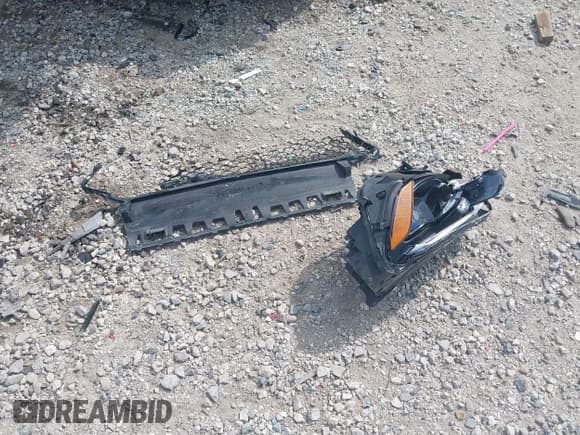 ✅ 2022 Mercedes-Benz GLS 450 • VIN: 4JGFF5KE3NA635015 • Лот: 42747632. Опубликован ранее на IAAI с пробегом 44 631 миль. Бесплатный доступ к архиву аукционных продаж из США и подробный отчёт об истории автомобиля на DreamBid. Изображение 12.