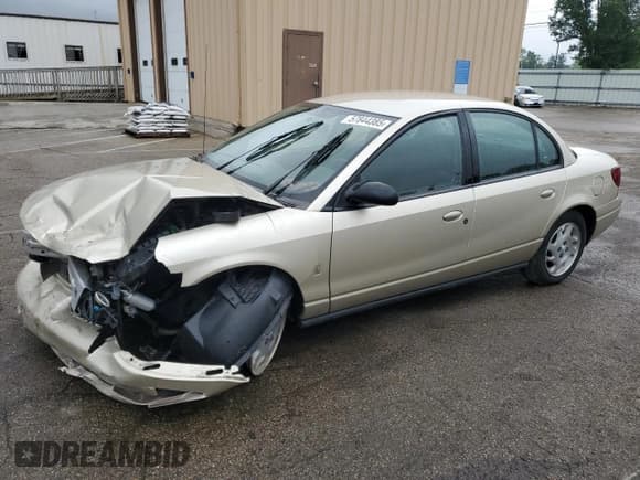 ✅ 2002 Saturn SL • VIN: 1G8ZK52702Z135903 • Лот: 57844385. Опубликован ранее на Copart с пробегом 102 996 миль. Бесплатный доступ к архиву аукционных продаж из США и подробный отчёт об истории автомобиля на DreamBid. Изображение 1.