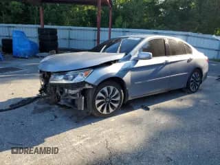 2017 Honda Accord with VIN JHMCR6F35HC000530, listed as a Copart auction lot 69775675 with Not provided miles and Salvage title. Bid and sale history available at DreamBid. Image 1.