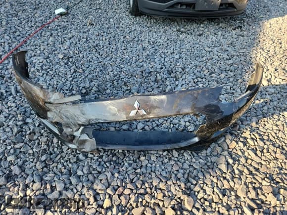 ✅ 2015 Mitsubishi Mirage ES • VIN: ML32A4HJ2FH003120 • Lot: 87241935. Listed on Copart with 130,172 mi. Free auction sales archive from the USA and detailed vehicle history report at DreamBid. Image 12.