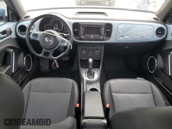 ✅ 2014 Volkswagen Beetle 1.8T • VIN: 3VWJ07AT4EM633642 • Lot: 82765505. Listed on Copart with 86,932 mi. Free auction sales archive from the USA and detailed vehicle history report at DreamBid. Image 8.