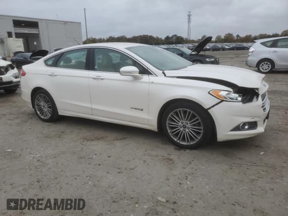 ✅ 2013 Ford Fusion SE Hybrid • VIN: 3FA6P0LU5DR240838 • Lot: 87414815. Listed on Copart with 177,809 mi. Free auction sales archive from the USA and detailed vehicle history report at DreamBid. Image 4.