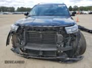 ✅ 2025 Ford Explorer ST-Line • VIN: 1FMUK7KH4SGA47884 • Lot: 84734885. Listed on Copart with 27,378 mi. Free auction sales archive from the USA and detailed vehicle history report at DreamBid. Image 5.