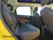 ✅ 2014 FIAT 500L Trekking • VIN: ZFBCFADHXEZ005956 • Lot: 76737924. Listed on Copart with 110,880 mi. Free auction sales archive from the USA and detailed vehicle history report at DreamBid. Image 11.