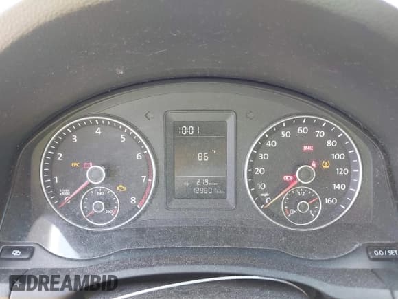 ✅ 2010 Volkswagen Jetta Limited Edition • VIN: 3VWAX7AJ4AM158370 • Lot: 42804927. Listed on IAAI with 129,801 mi. Free auction sales archive from the USA and detailed vehicle history report at DreamBid. Image 7.