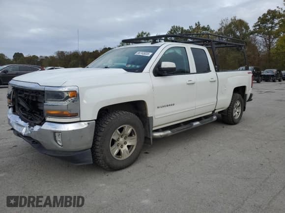 ✅ 2018 Chevrolet Silverado 1500 LT • VIN: 1GCVKREC4JZ216390 • Лот: 86743035. Опубликован ранее на Copart с пробегом 142 859 миль. Бесплатный доступ к архиву аукционных продаж из США и подробный отчёт об истории автомобиля на DreamBid. Изображение 1.