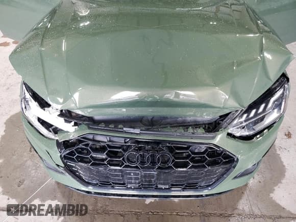 ✅ 2023 Audi A4 S line Premium Plus • VIN: WAUEAAF48PN021269 • Лот: 90888255. Опубликован ранее на Copart с пробегом Не указан. Бесплатный доступ к архиву аукционных продаж из США и подробный отчёт об истории автомобиля на DreamBid. Изображение 11.