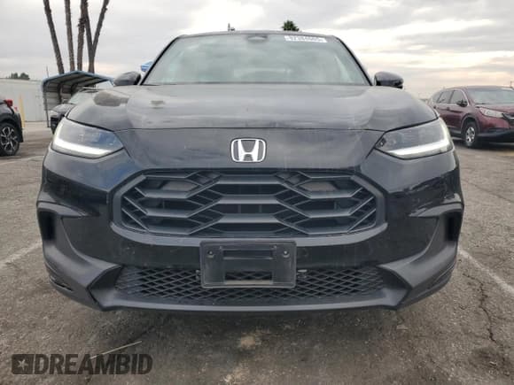 ✅ 2024 Honda HR-V Sport • VIN: 3CZRZ1H56RM736867 • Lot: 92384065. Listed on Copart with 20,238 mi. Free auction sales archive from the USA and detailed vehicle history report at DreamBid. Image 5.