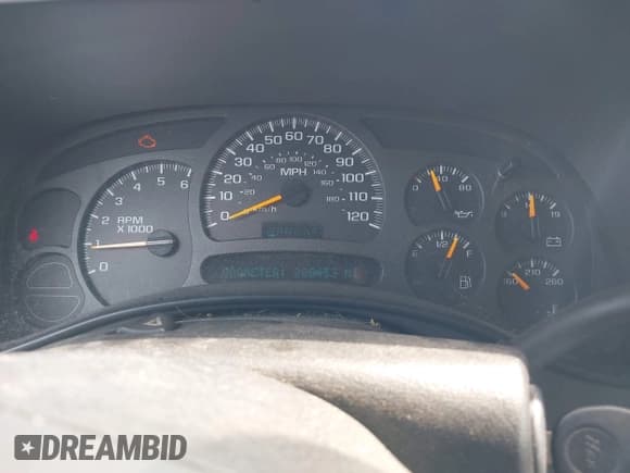 ✅ 2005 Chevrolet Suburban LT • VIN: 3GNEC16Z95G107583 • Lot: 42970770. Listed on IAAI with 208,453 mi. Free auction sales archive from the USA and detailed vehicle history report at DreamBid. Image 7.