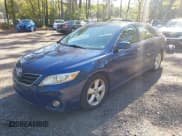 ✅ 2011 Toyota Camry LE • VIN: 4T1BF3EK7BU724326 • Lot: 43475898. Wystawiony na IAAI z przebiegiem 218 314 mil. Bezpłatny archiwum sprzedaży aukcyjnych z USA i szczegółowy raport historii pojazdu na DreamBid. Zdjęcie 2.