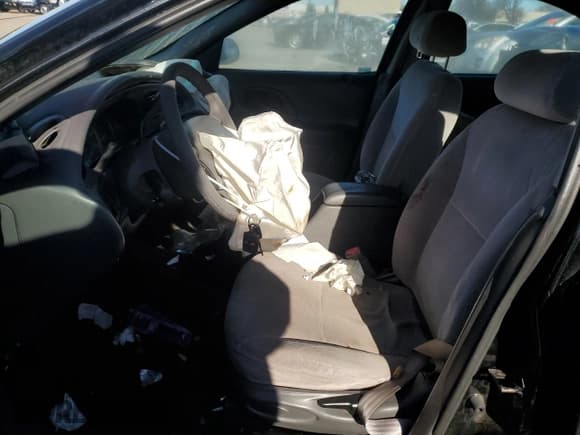 ✅ 1999 Ford Taurus SE • VIN: 1FAFP58SXXA234634 • Лот: 85326854. Опубликован ранее на Copart с пробегом 184 623 миль. Бесплатный доступ к архиву аукционных продаж из США и подробный отчёт об истории автомобиля на DreamBid. Изображение 7.