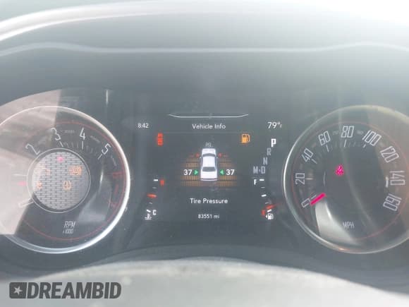 ✅ 2020 Dodge Challenger R/T 50th Anniversary • VIN: 2C3CDZBT6LH125411 • Lot: 42440055. Wystawiony na IAAI z przebiegiem 83 551 mil. Bezpłatny archiwum sprzedaży aukcyjnych z USA i szczegółowy raport historii pojazdu na DreamBid. Zdjęcie 7.