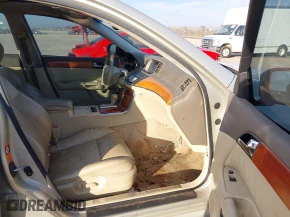 ✅ 2006 Infiniti M • VIN: JNKAY01E66M101454 • Lot: 43848238. Listed on IAAI with 138,577 mi. Free auction sales archive from the USA and detailed vehicle history report at DreamBid. Image 5.