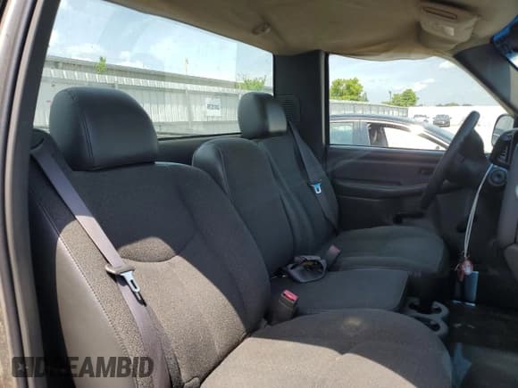 ✅ 2003 Chevrolet Silverado 1500 LS • VIN: 1GCEC14X93Z331539 • Lot: 61927635. Listed on Copart with 112,122 mi. Free auction sales archive from the USA and detailed vehicle history report at DreamBid. Image 10.