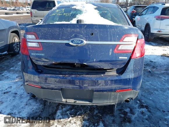 ✅ 2017 Ford Police Interceptor • VIN: 1FAHP2MT3HG126635 • Lot: 41425901. Wystawiony na IAAI z przebiegiem Nie podano. Bezpłatny archiwum sprzedaży aukcyjnych z USA i szczegółowy raport historii pojazdu na DreamBid. Zdjęcie 15.