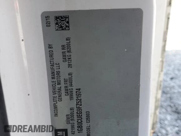 ✅ 2015 Chevrolet Silverado 2500HD Work Truck • VIN: 1GB0CUEG9FZ521974 • Lot: 48957935. Wystawiony na Copart z przebiegiem 192 714 mil. Bezpłatny archiwum sprzedaży aukcyjnych z USA i szczegółowy raport historii pojazdu na DreamBid. Zdjęcie 12.