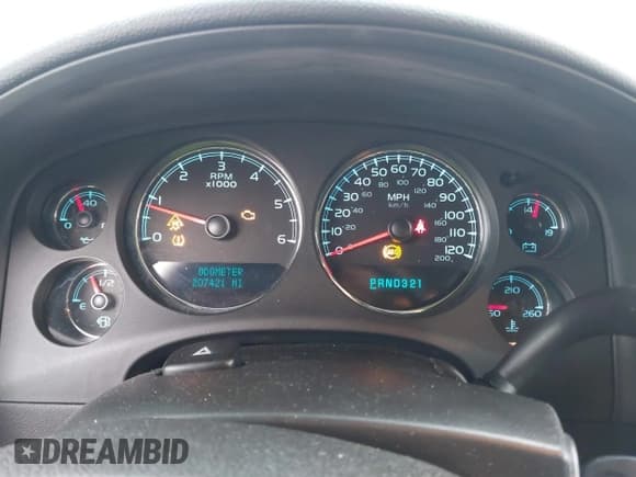 ✅ 2008 Chevrolet Suburban LTZ • VIN: 1GNFC16048J195872 • Лот: 41389825. Опубликован ранее на IAAI с пробегом 207 421 миль. Бесплатный доступ к архиву аукционных продаж из США и подробный отчёт об истории автомобиля на DreamBid. Изображение 7.