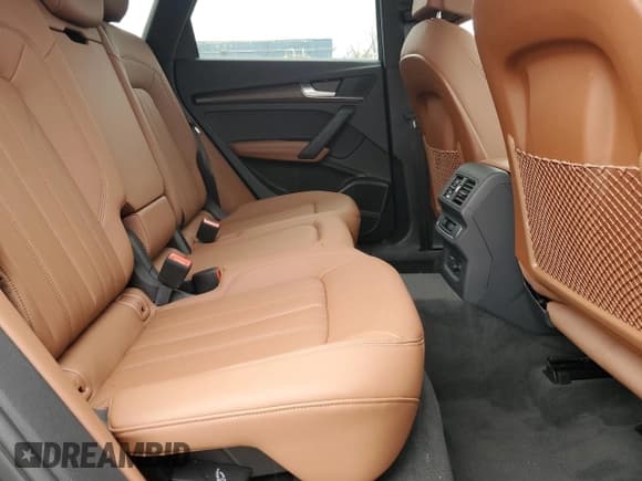 ✅ 2024 Audi Q5 Premium Plus • VIN: WA1BBAFY1R2028004 • Лот: 93563605. Опубликован ранее на Copart с пробегом 22 385 миль. Бесплатный доступ к архиву аукционных продаж из США и подробный отчёт об истории автомобиля на DreamBid. Изображение 11.