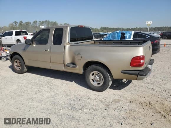 ✅ 1999 Ford F-150 XL • VIN: 1FTZX0729XKB82757 • Lot: 50205285. Listed on Copart with Not provided. Free auction sales archive from the USA and detailed vehicle history report at DreamBid. Image 2.