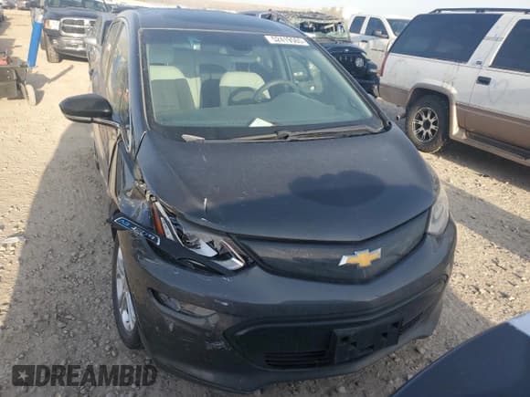 ✅ 2017 Chevrolet Bolt EV LT • VIN: 1G1FW6S06H4187587 • Lot: 52419565. Wystawiony na Copart z przebiegiem 47 953 mil. Bezpłatny archiwum sprzedaży aukcyjnych z USA i szczegółowy raport historii pojazdu na DreamBid. Zdjęcie 5.
