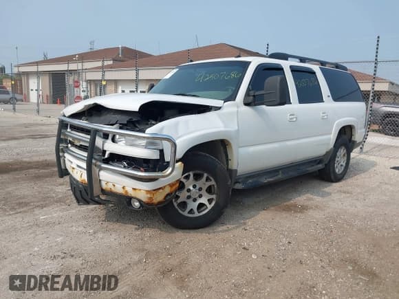 ✅ 2005 Chevrolet Suburban LT • VIN: 3GNFK16Z85G163425 • Лот: 42507686. Опубликован ранее на IAAI с пробегом 155 788 миль. Бесплатный доступ к архиву аукционных продаж из США и подробный отчёт об истории автомобиля на DreamBid. Изображение 17.