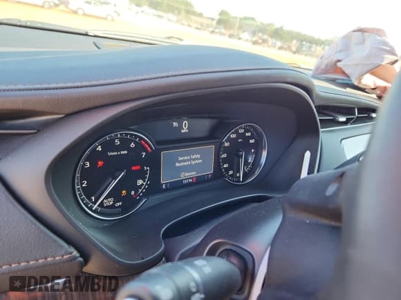 ✅ 2023 Cadillac XT4 FWD Premium Luxury • VIN: 1GYFZCR47PF204089 • Лот: 84630055. Опубликован ранее на Copart с пробегом 15 174 миль. Бесплатный доступ к архиву аукционных продаж из США и подробный отчёт об истории автомобиля на DreamBid. Изображение 9.