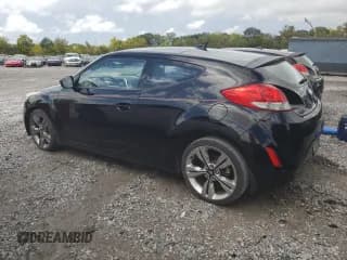 ✅ 2012 Hyundai Veloster w/Red Int • VIN: KMHTC6AD6CU026250 • Lot: 73139464. Wystawiony na Copart z przebiegiem 215 374 mil. Bezpłatny archiwum sprzedaży aukcyjnych z USA i szczegółowy raport historii pojazdu na DreamBid. Zdjęcie 2.