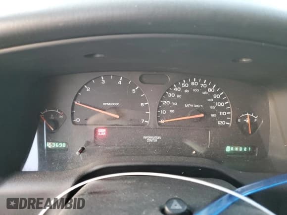 ✅ 2004 Dodge Dakota • VIN: 1D7GL12K94S736963 • Lot: 83074694. Wystawiony na Copart z przebiegiem 153 698 mil. Bezpłatny archiwum sprzedaży aukcyjnych z USA i szczegółowy raport historii pojazdu na DreamBid. Zdjęcie 9.